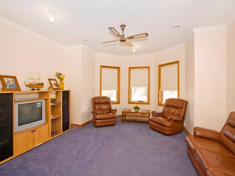 20 Osterlund Court, Lara VIC 3212