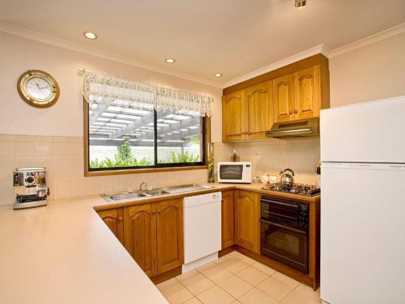 3 Newcomen Court, Lara VIC 3212