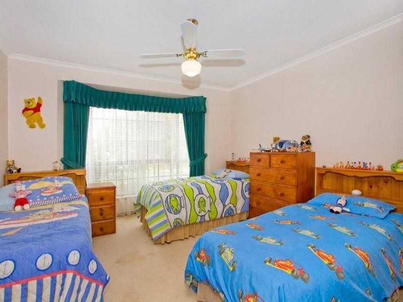 3 Newcomen Court, Lara VIC 3212