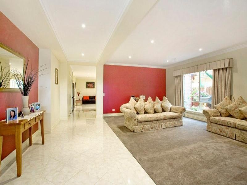 6 Nilaur Place, Lara VIC 3212