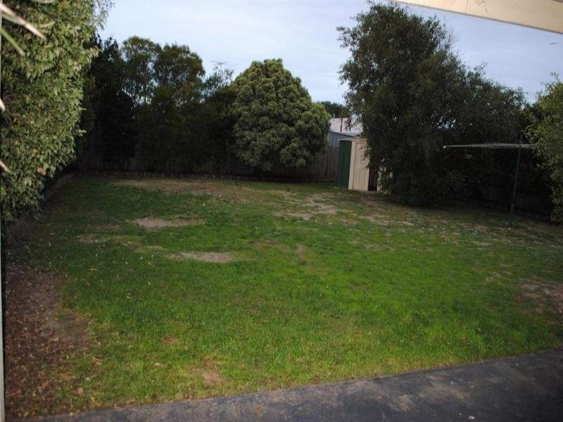 4 Bernard Court, Lara VIC 3212