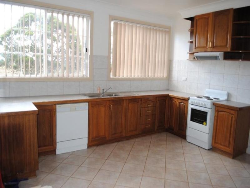 12 Mouyong Road, Little River VIC 3211