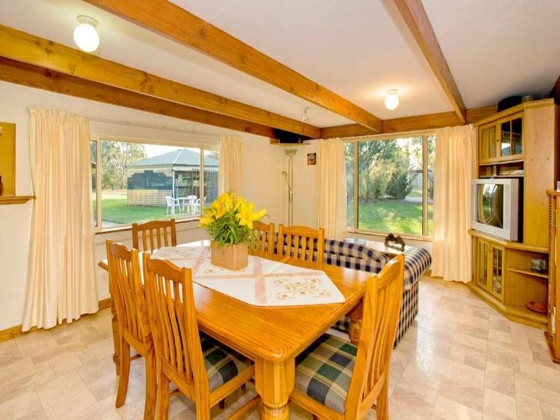 645 Old Melbourne Road, Little River VIC 3211