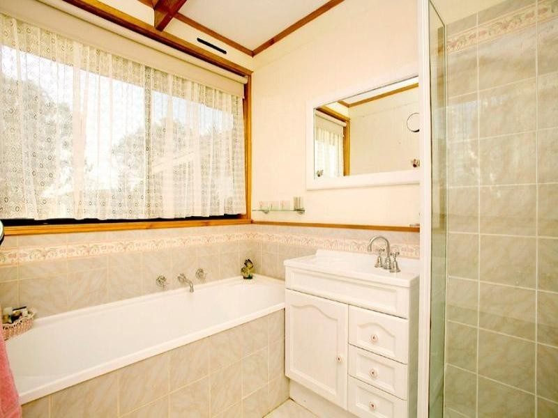 645 Old Melbourne Road, Little River VIC 3211