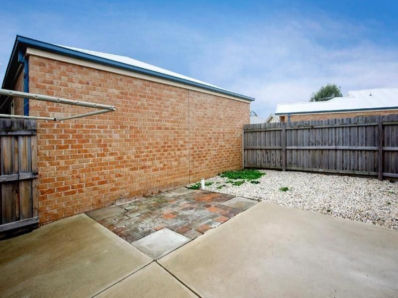 3/10 Wheat Court, Lara VIC 3212