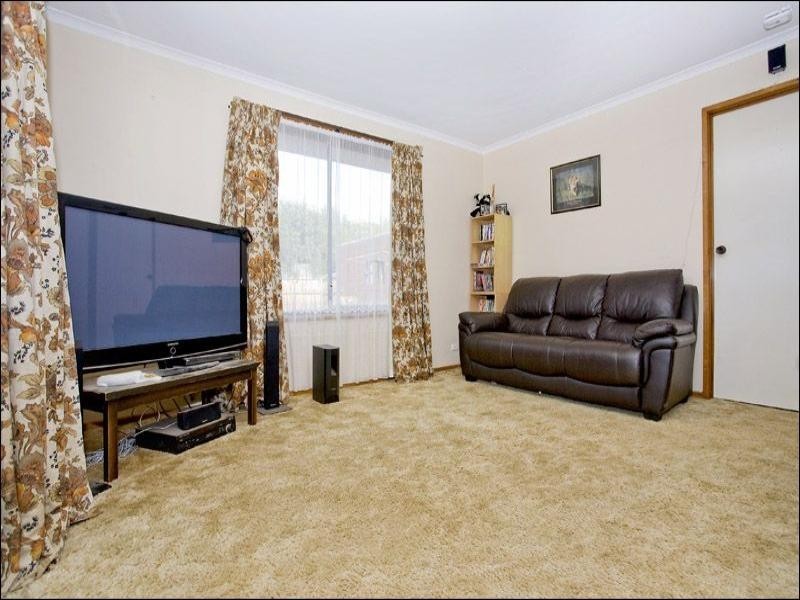 10 Cromwell Drive, Lara VIC 3212