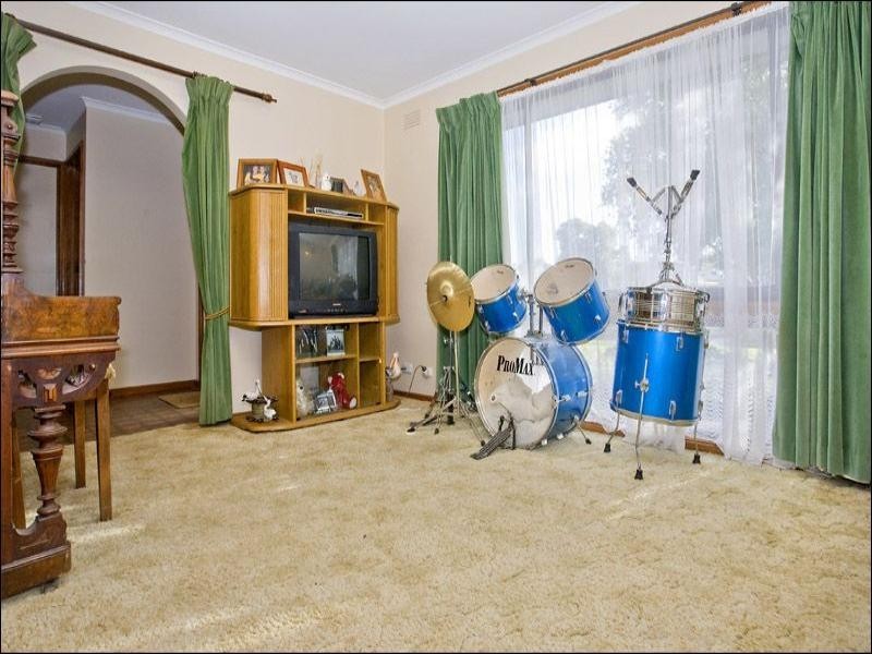 10 Cromwell Drive, Lara VIC 3212