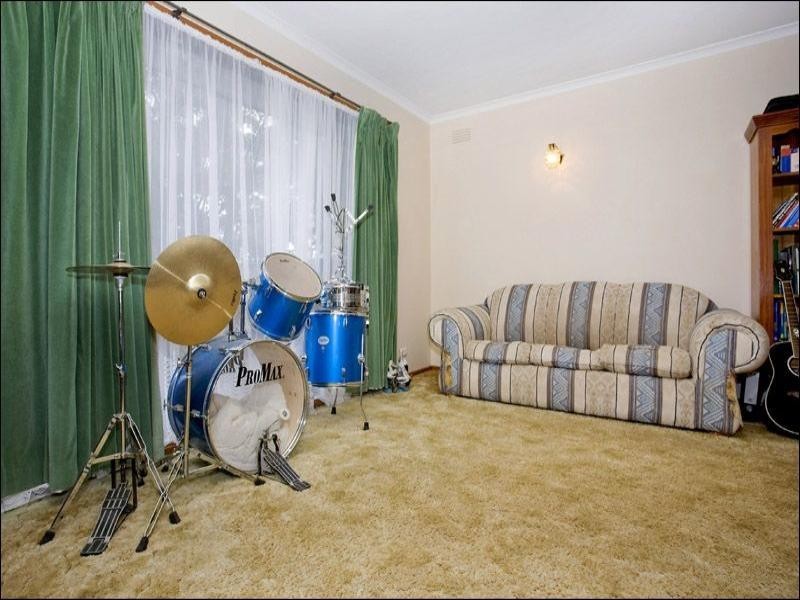 10 Cromwell Drive, Lara VIC 3212