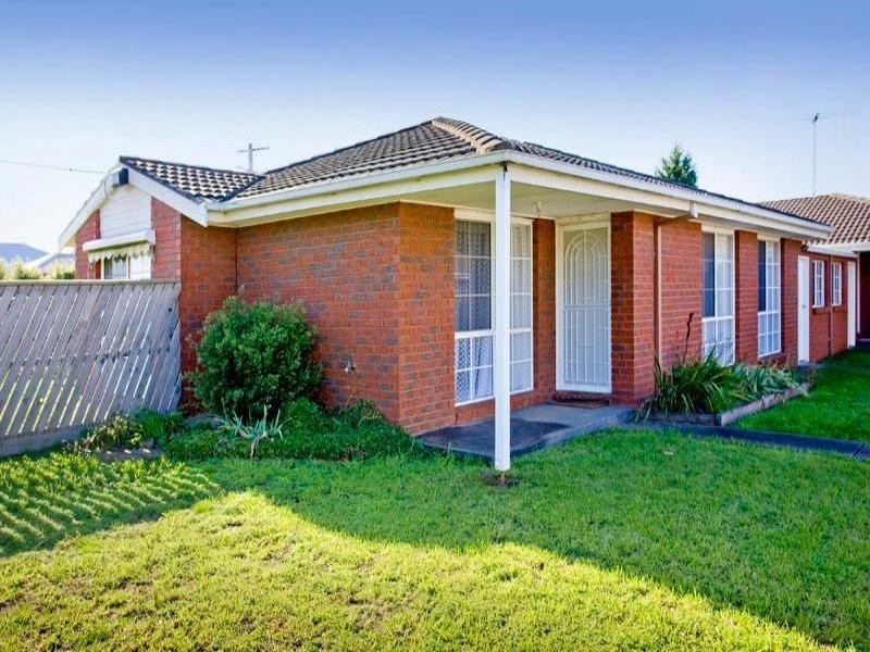 1/28 Cameron Crescent, Lara VIC 3212