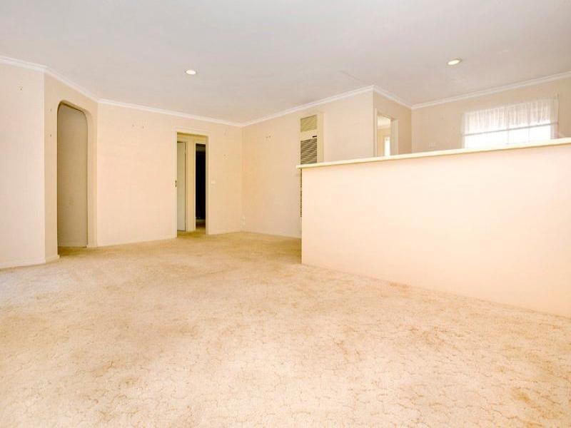 1/28 Cameron Crescent, Lara VIC 3212