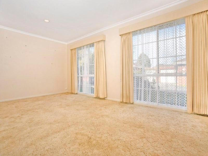 1/28 Cameron Crescent, Lara VIC 3212