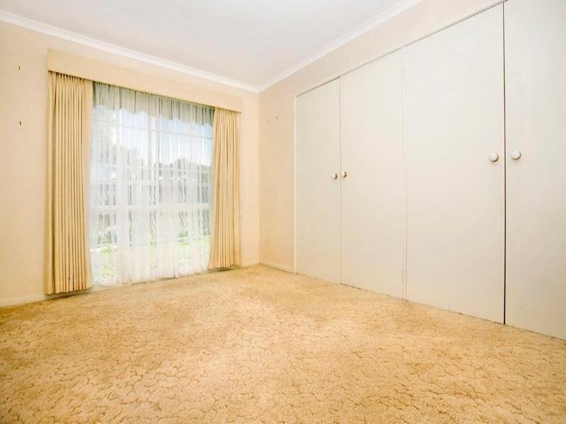 1/28 Cameron Crescent, Lara VIC 3212