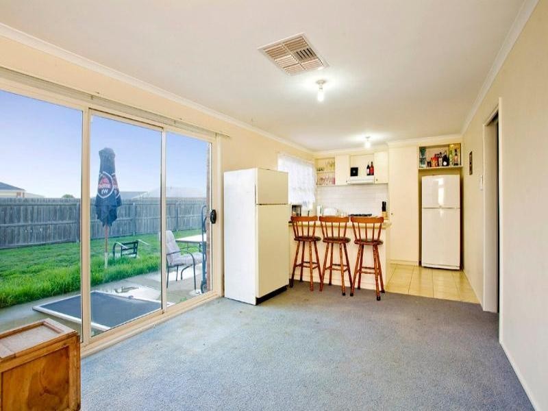 60-62 Country Gardens Drive, Lara VIC 3212