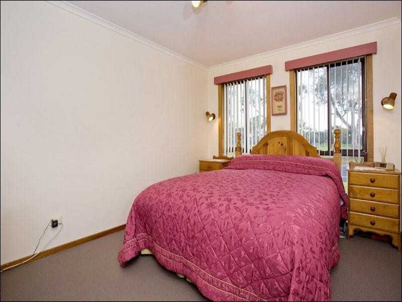 16 Benjamin Drive, Lara VIC 3212