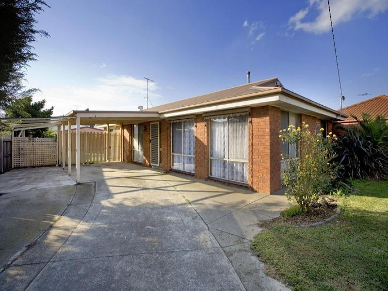 6 Orbit Drive, Whittington VIC 3219