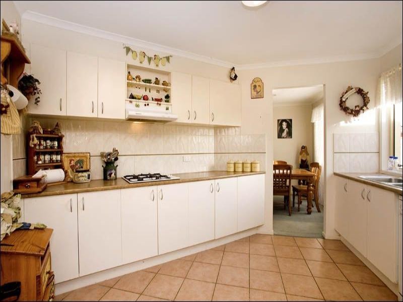 19 Country Gardens Drive, Lara VIC 3212