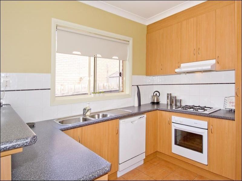 16 Francis Court, Lara VIC 3212