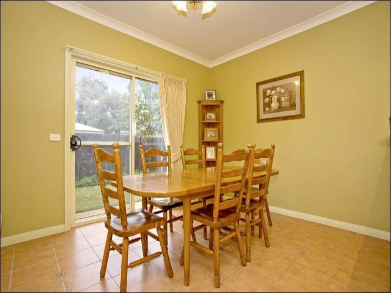 16 Francis Court, Lara VIC 3212