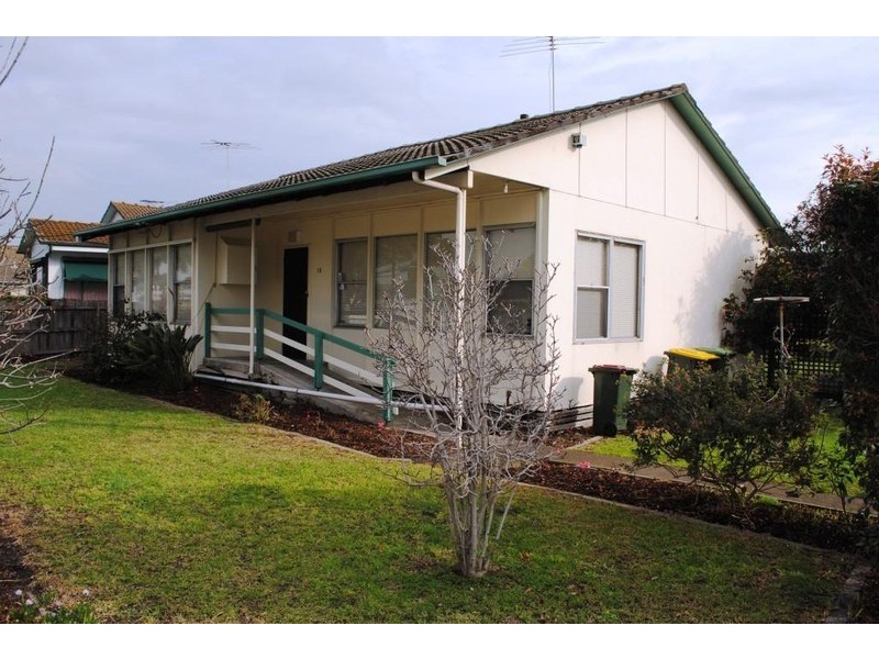 13 Bacchus Marsh Road, Corio VIC 3214