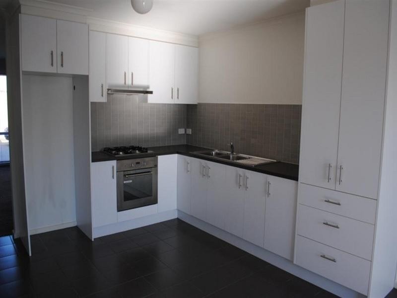 3/12 Warrawee Avenue, Norlane VIC 3214