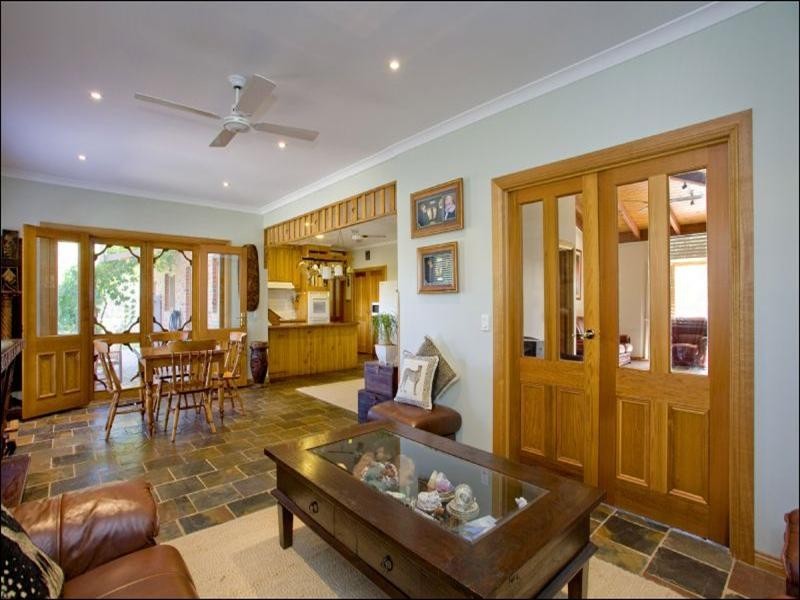 5 Foot Court, Lara VIC 3212