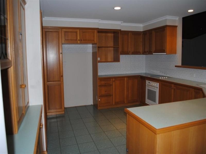 11 Cuddihy Court, Lovely Banks VIC 3221