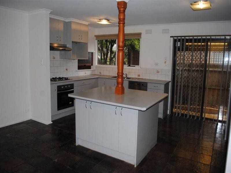 18 Cobham Court, Corio VIC 3214