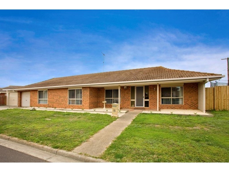 16 Riesling Court, Corio VIC 3214