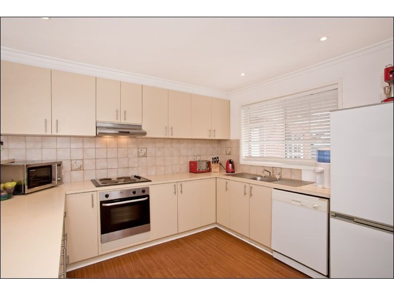 3/28 Cameron Crescent, Lara VIC 3212