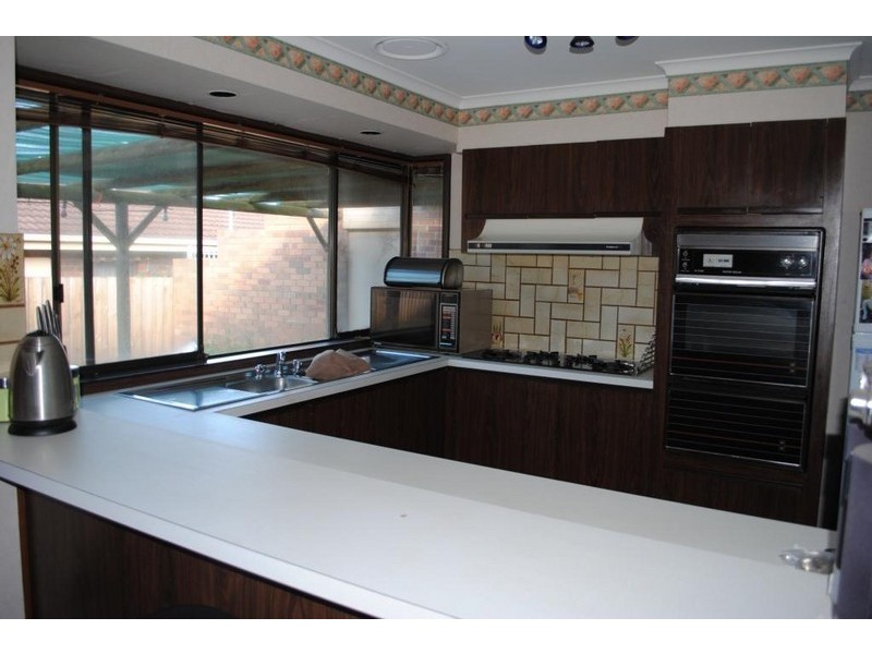 31 Dunsmore Road, Highton VIC 3216