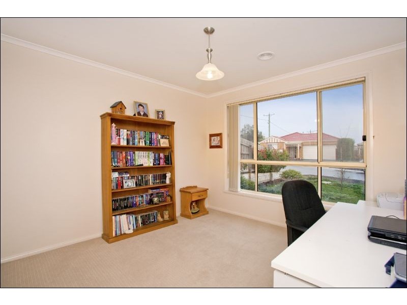 4 Hailar Lane, Lara VIC 3212