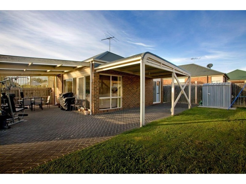 1 Victor Place, Lara VIC 3212