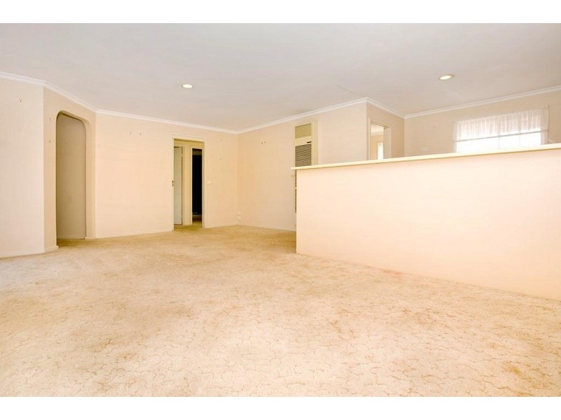 1/28 Cameron Crescent, Lara VIC 3212