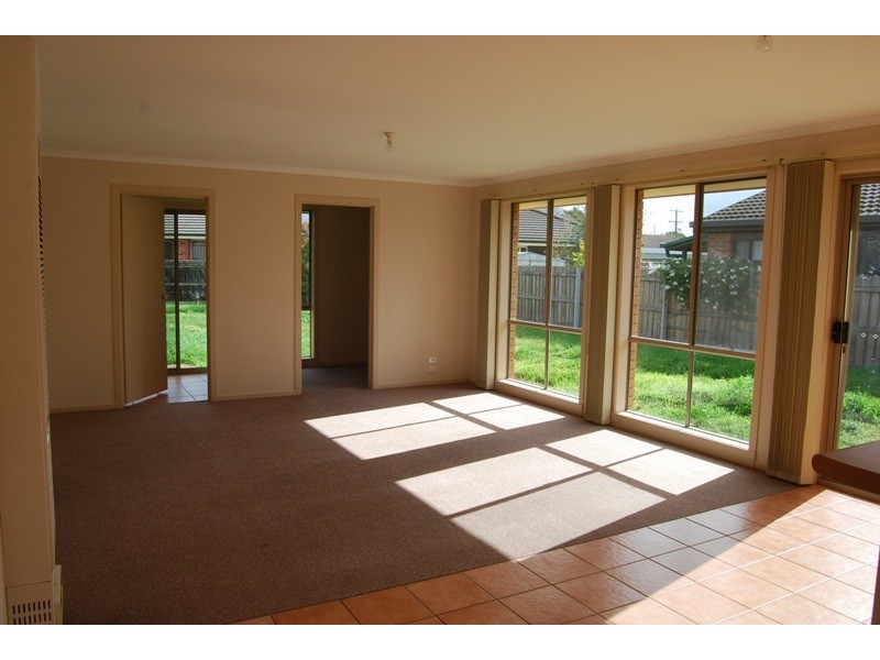 21 Andrea Court, Lara VIC 3212