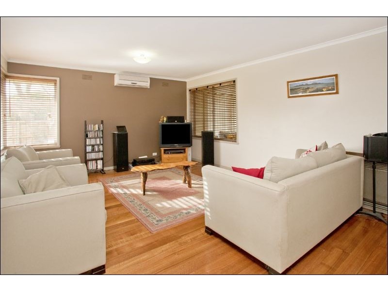 10 Turner Avenue, Lara VIC 3212