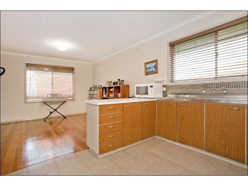 10 Turner Avenue, Lara VIC 3212