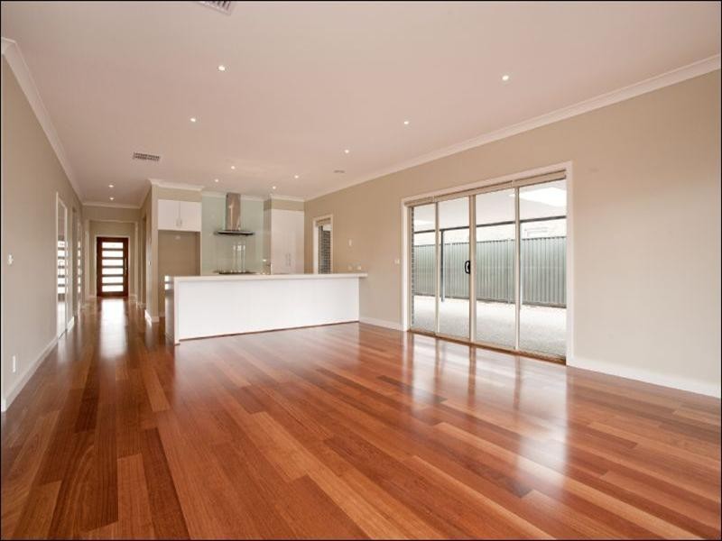 57 Moorhen Drive, Lara VIC 3212