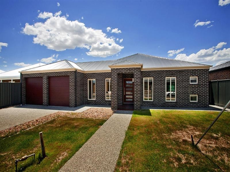 57 Moorhen Drive, Lara VIC 3212