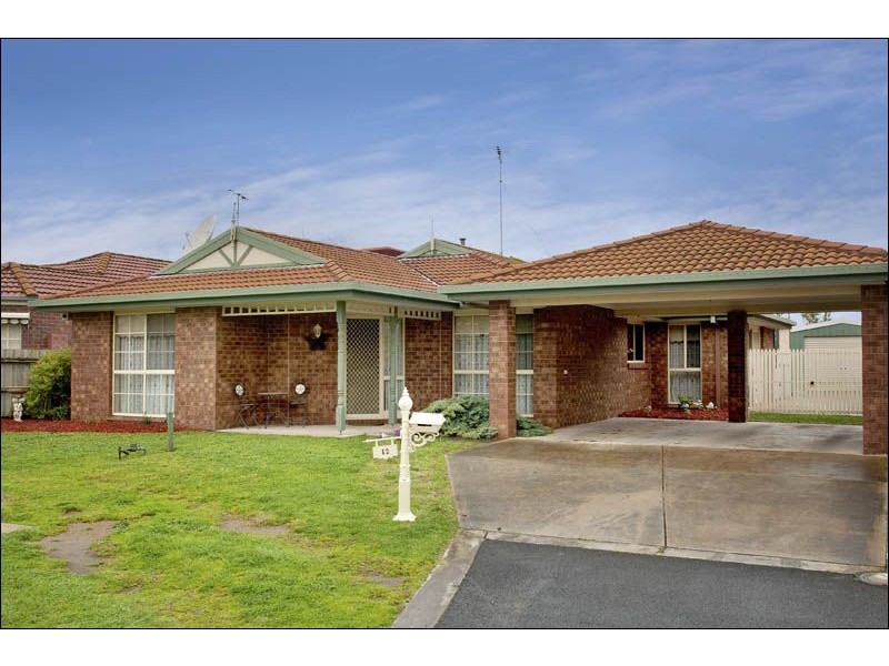 12 Misten Court, Lara VIC 3212
