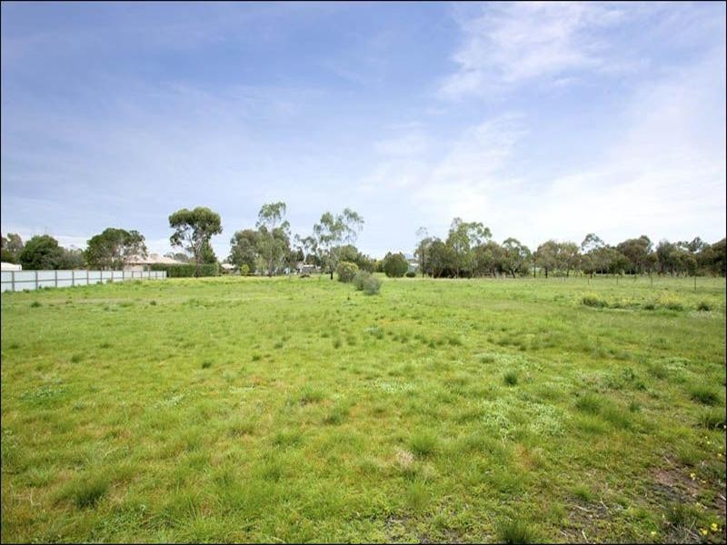 110 Buckingham Street, Lara VIC 3212