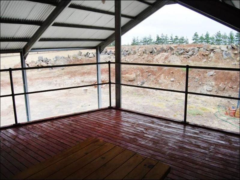 290 Patullos Road, Lara VIC 3212