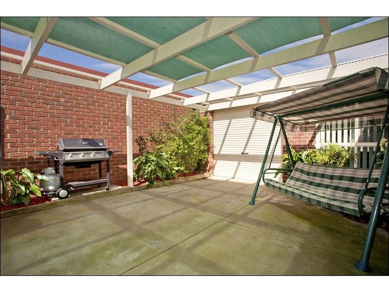 11 The Esperence, Lara VIC 3212