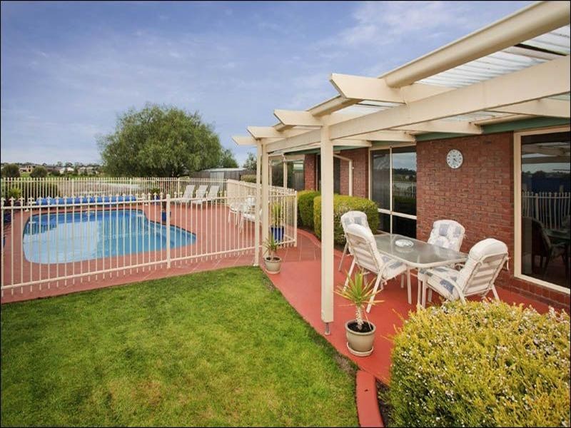 17 Stefan Court, Lara VIC 3212