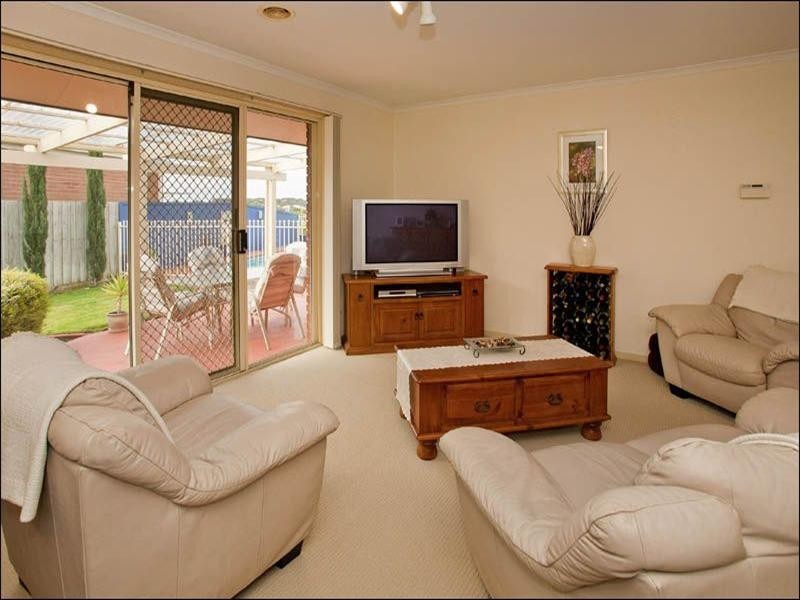 17 Stefan Court, Lara VIC 3212