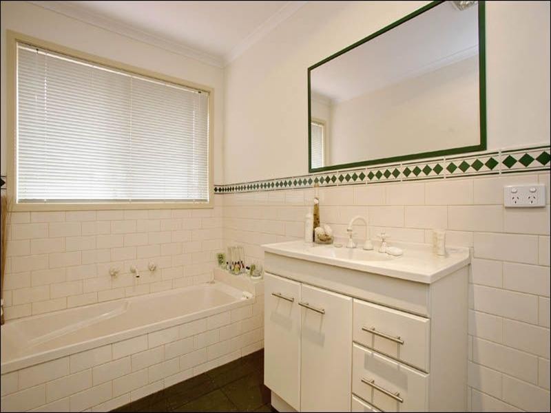 17 Stefan Court, Lara VIC 3212