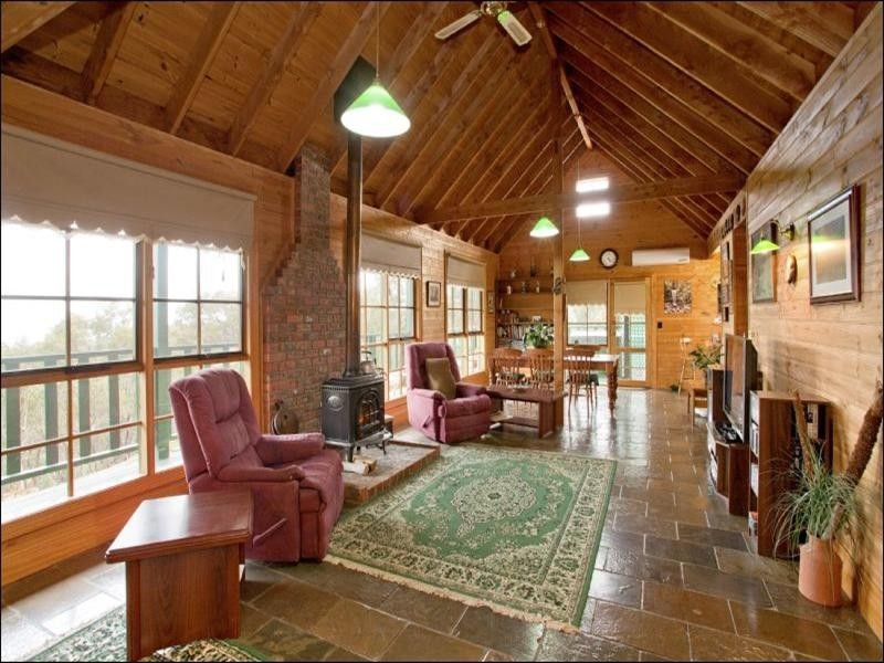 195 Demotts Road, Anakie VIC 3221