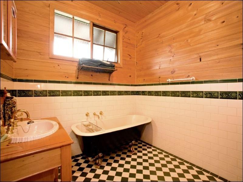 195 Demotts Road, Anakie VIC 3221