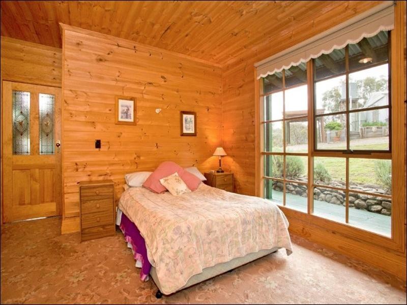 195 Demotts Road, Anakie VIC 3221