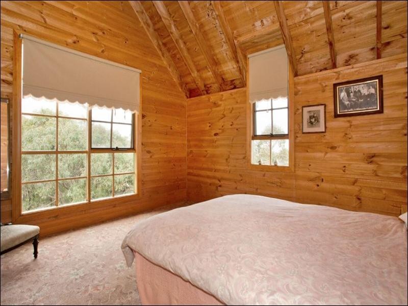 195 Demotts Road, Anakie VIC 3221