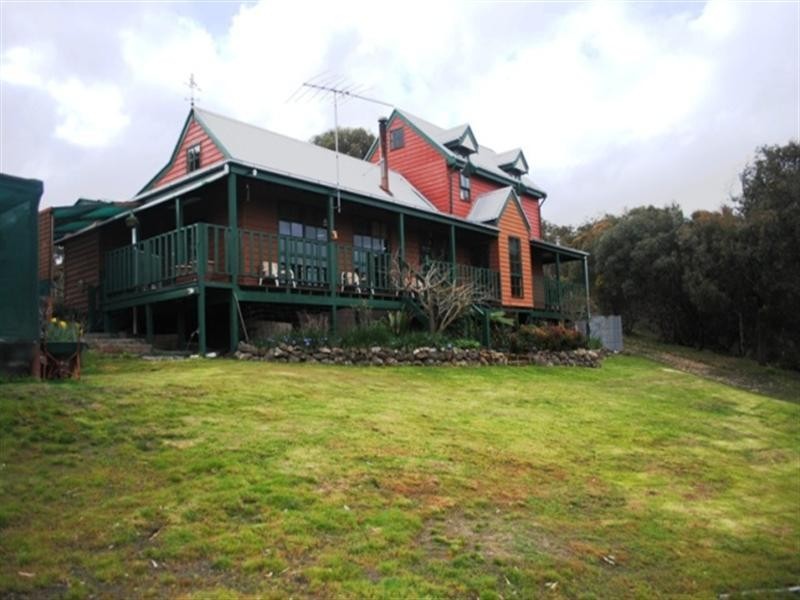 195 Demotts Road, Anakie VIC 3221